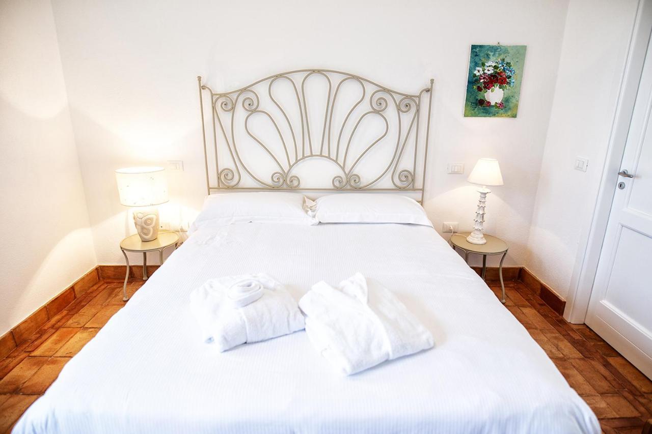 Borgo Rosso Di Sera - Resort Country Chic 산 루시도 외부 사진