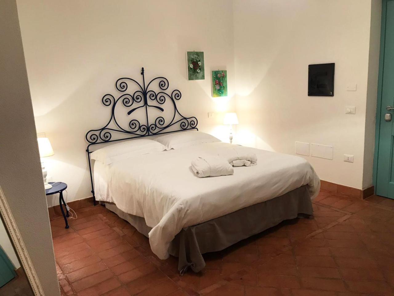 Borgo Rosso Di Sera - Resort Country Chic 산 루시도 외부 사진
